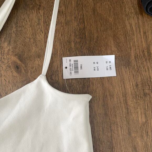 Brand new with tags abercrombie - Picture 5 of 8